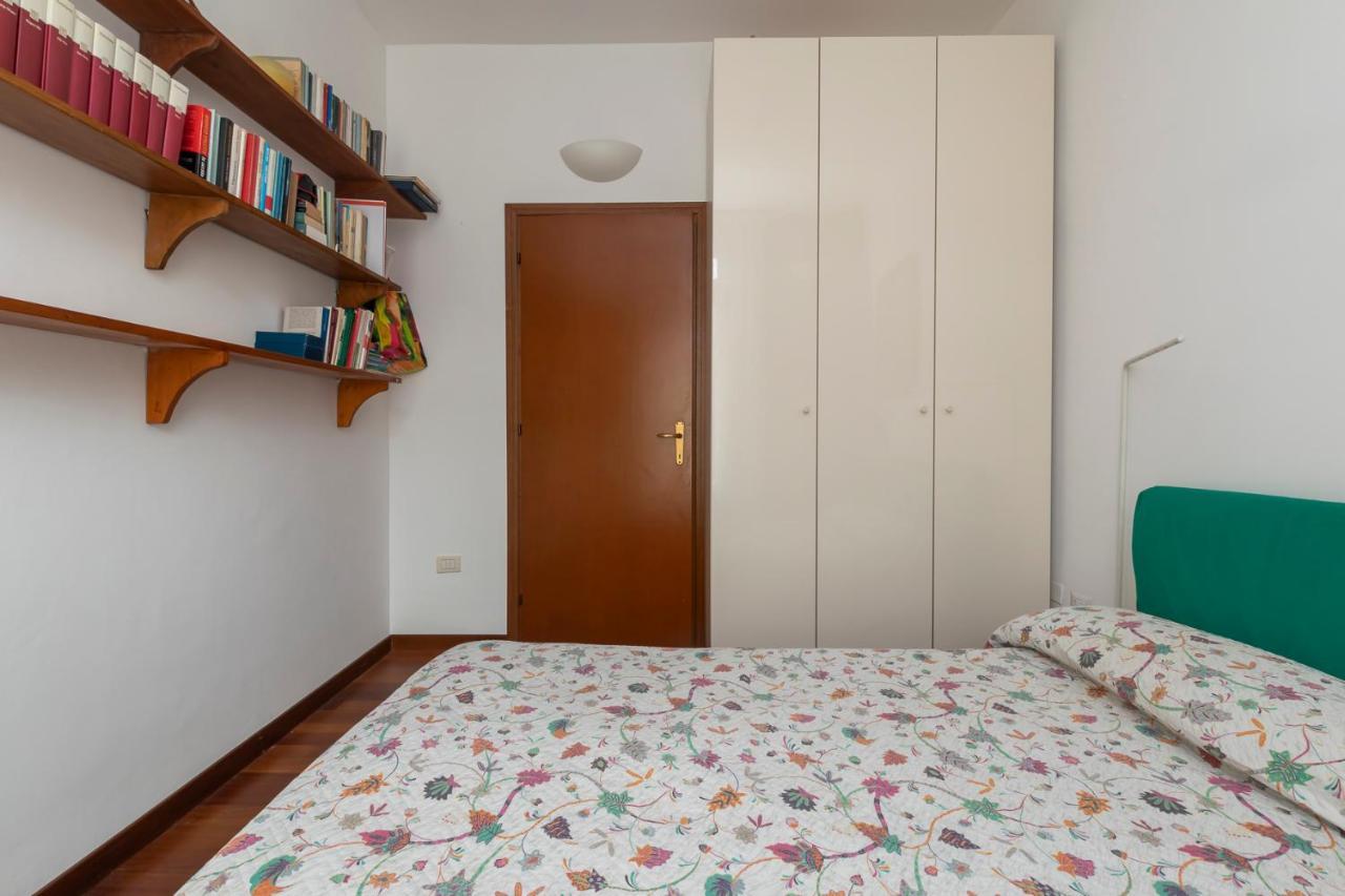 New Flat In Downtown Orti 16 Apartment Milan Bagian luar foto